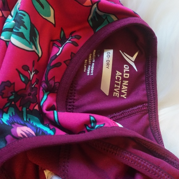 Old Navy Active Sports Bra - Picture 5 of 5